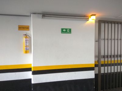 Automatizacion Puerta Vehicular Agora Plaza 10