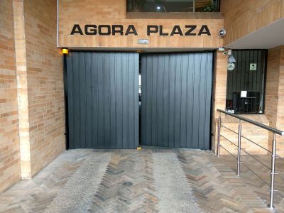 Automatizacion Puerta Vehicular Agora Plaza 8