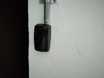 Puertas Electricas Edificio El Conquistador 6